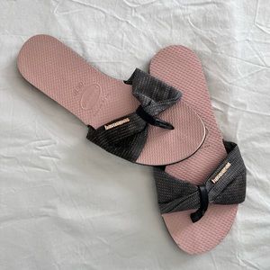 Havaianas Sandals Size 6